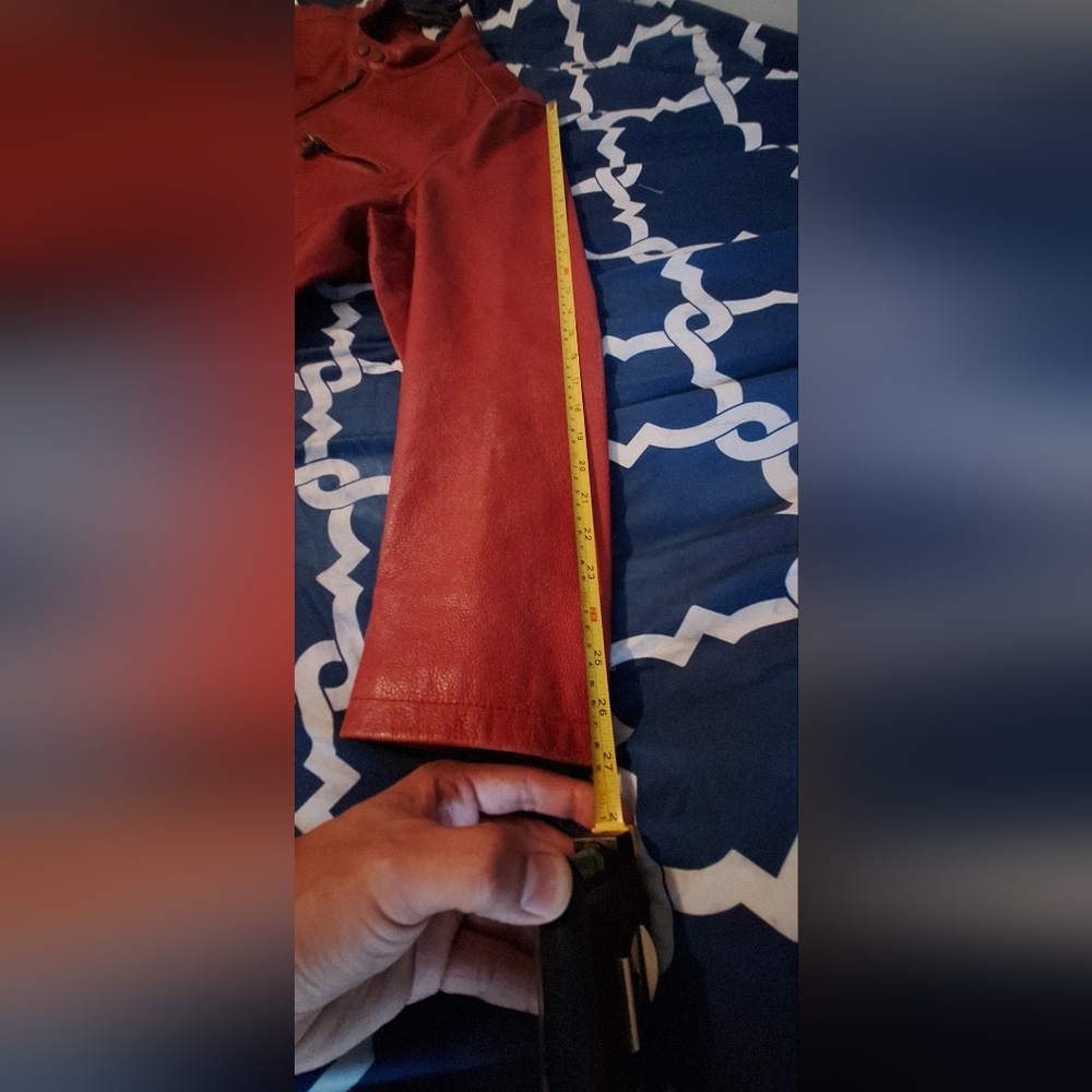 Wilsons Leather Jacket - Picture 7 of 12